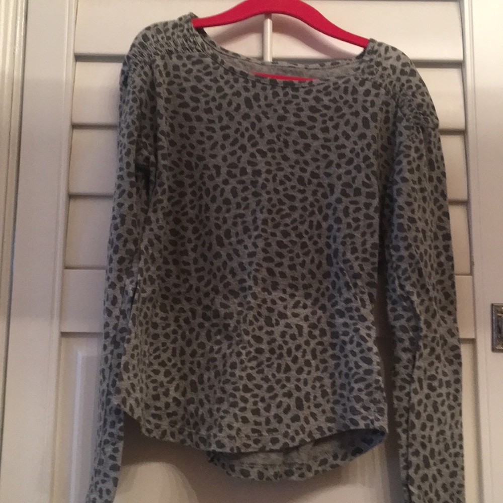 Long leave Gray leopard printed shit